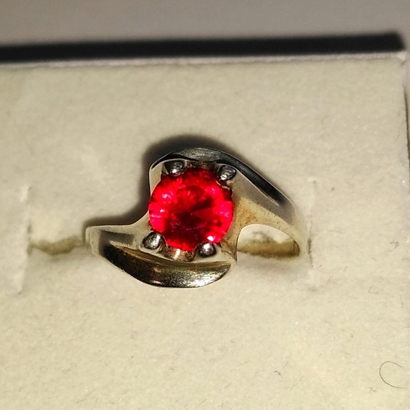 Sterling 925 Mexican silver lab created Ruby - Picture 1 of 7